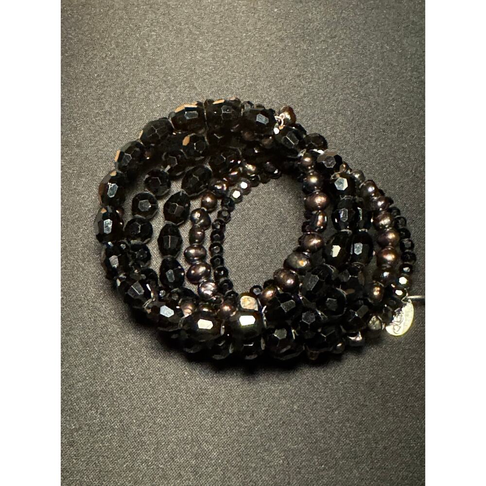 KGP‎ Beaded & Pearl Memory Wire Bracelet